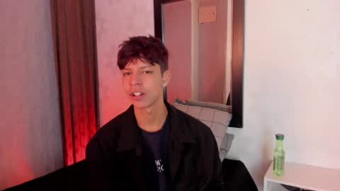 Ethan online show from August 3, 11:26 am