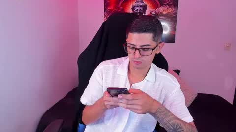 ETHAN SAI online show from November 10, 6:51 pm