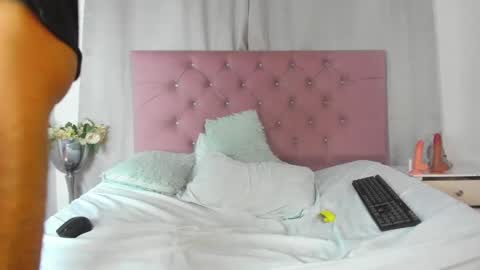 ethanblackwoodd online show from October 22, 7:52 am