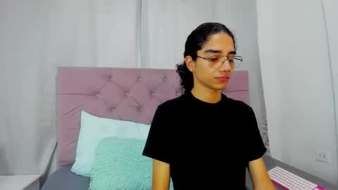 ethanblackwoodd online show from February 6, 8:23 pm