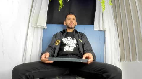 Ethan Grey online show from January 10, 11:12 am