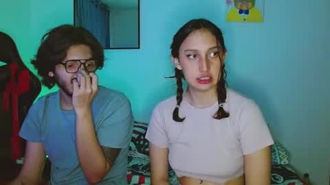 ethan and eve online show from December 2, 2:53 am