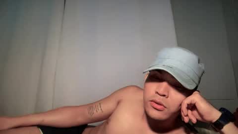 Snapshot of ethanwalter7778 chatting on November 29, 9:34 am Ethan Walter online show from November 29, 9:34 am