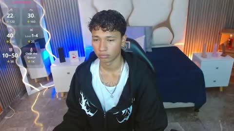 ette online show from November 13, 11:36 pm