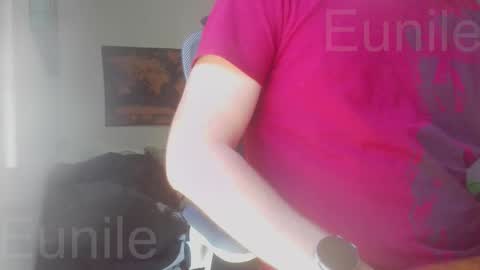 eunile online show from March 18, 12:19 pm