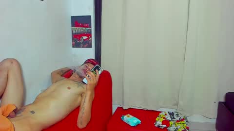 andres carlos  and sexy girl Valentina  and Poala online show from April 8, 2:22 am