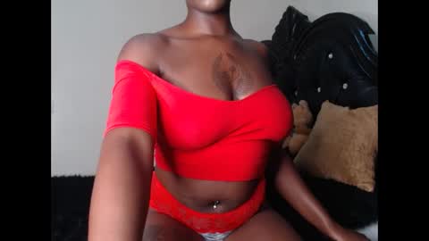 Snapshot of euphoric_cosmos chatting on February 7, 8:44 am euphoria online show from February 7, 8:44 am