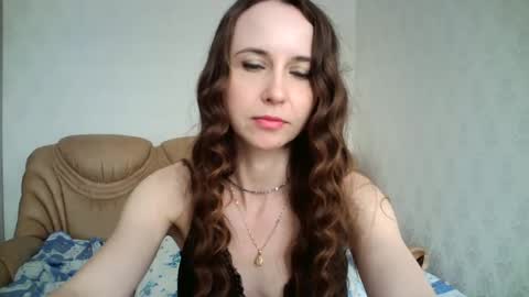 Snapshot of eva00186 chatting on March 10, 9:53 am eva00186 online show from March 10, 9:53 am