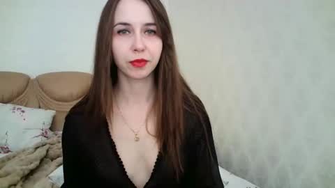 eva00186 online show from March 10, 11:15 am