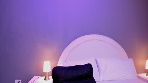 EVA  online show from January 22, 2:14 pm