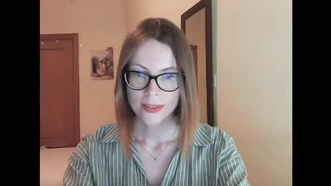 Eva online show from April 22, 7:04 pm