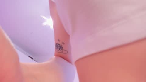 Eva Davis online show from January 15, 7:59 am