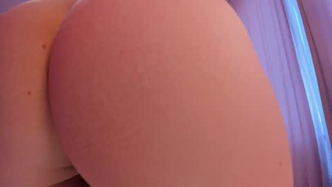 Eva Davis online show from January 19, 8:07 am