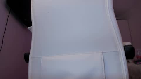 Eva Davis online show from March 12, 5:13 am