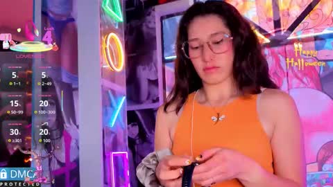 eva delight online show from November 8, 11:21 am