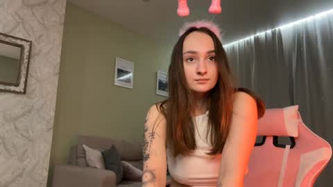 Eva  online show from December 18, 10:02 pm