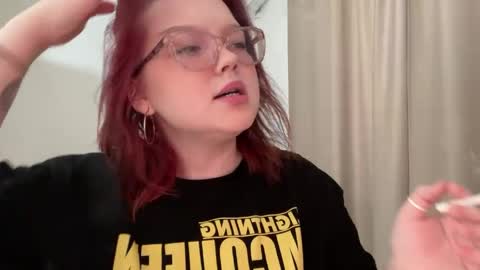 eva_kittenn online show from April 21, 12:44 pm