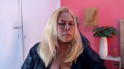 eva_love49 online show from July 10, 6:54 pm