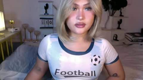 Snapshot of eva_mazikeen69 chatting on October 10, 9:25 pm Queen Eva Mazikeen online show from October 10, 9:25 pm