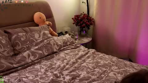 Eva online show from April 3, 10:13 am