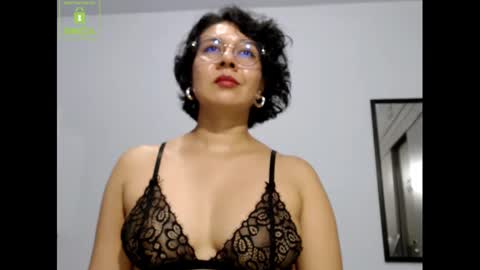 Snapshot of eva_rain01 chatting on December 8, 11:08 pm Eva online show from December 8, 11:08 pm