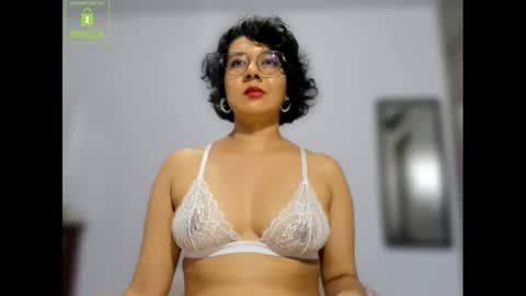 Snapshot of eva_rain01 chatting on December 19, 7:40 pm Eva online show from December 19, 7:40 pm