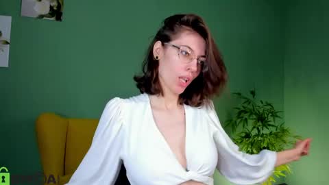 eva sicret online show from May 30, 4:42 am