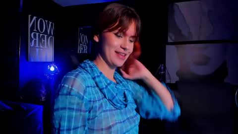 MISS EVY online show from April 14, 5:13 am