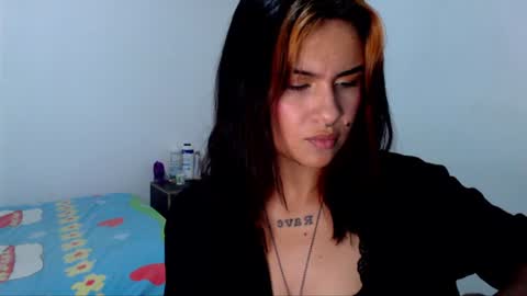 Snapshot of eva_viulet chatting on July 20, 2:37 am MISS EVY online show from July 20, 2:37 am