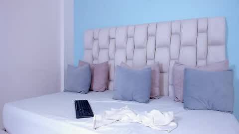 Eva  online show from June 6, 8:24 pm