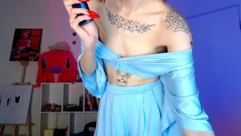 Eva online show from December 8, 7:05 am