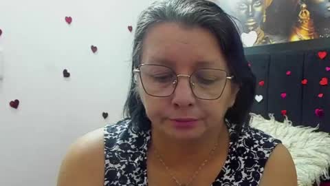 Snapshot of evaaross chatting on May 20, 7:53 pm Eva online show from May 20, 7:53 pm