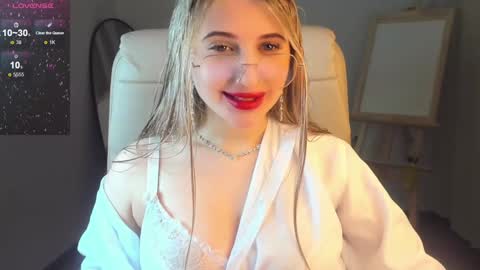 Eva  online show from January 8, 5:27 am