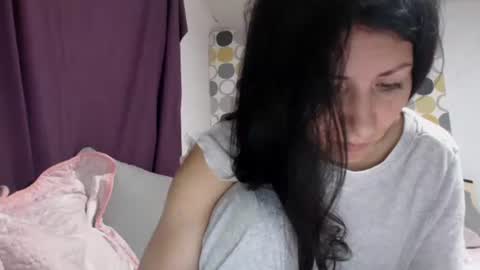 Snapshot of evacrisxxx chatting on September 20, 4:13 am hornycrissyyourlove online show from September 20, 4:13 am