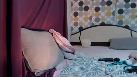 Snapshot of evacrisxxx chatting on October 11, 2:11 am hornycrissyyourlove online show from October 11, 2:11 am