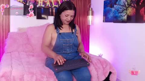 Snapshot of evagoddess_ chatting on October 14, 7:36 pm EVA GODDESS online show from October 14, 7:36 pm