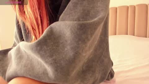 Eva Gomez online show from April 19, 6:10 pm