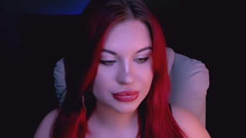 Eva online show from March 18, 10:57 pm