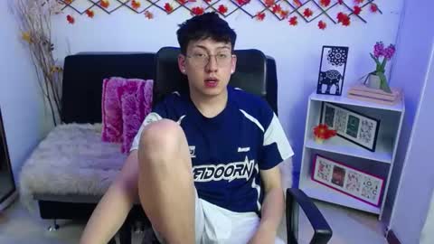 Evan online show from March 22, 11:46 am