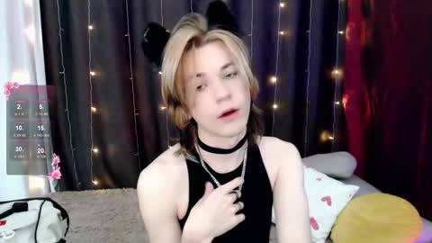 evan_reinhart online show from November 9, 2:10 am