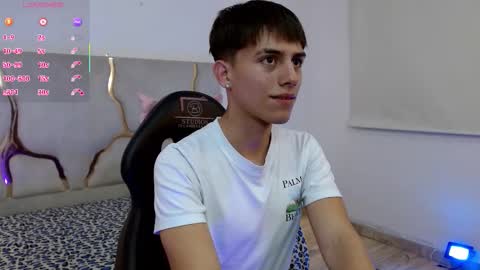 evan_tay online show from February 10, 2:59 am