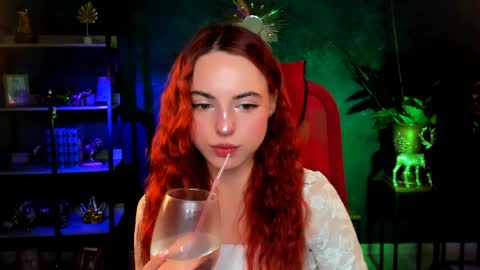 Eva  online show from April 8, 10:04 am