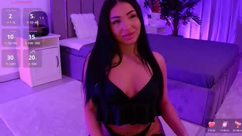 Snapshot of evanew_ chatting on February 23, 6:05 pm Eva online show from February 23, 6:05 pm