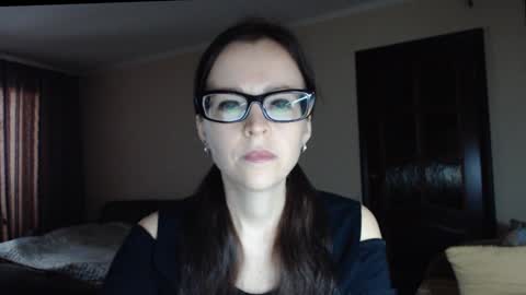 YourMistress online show from November 10, 8:46 am