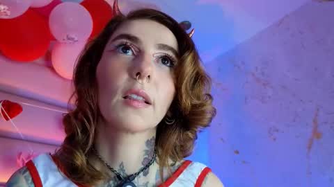 Evangelyne online show from February 19, 3:52 pm