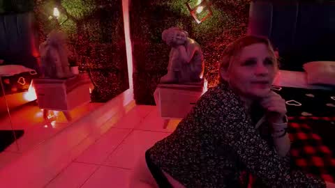  Evangelyne  online show from February 21, 7:37 pm