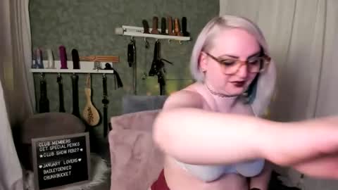 Evan Harlowe online show from February 6, 11:41 pm