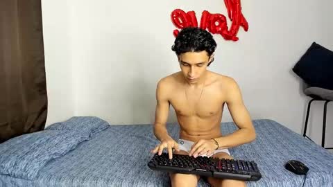 Evans collins24 online show from November 13, 10:52 pm