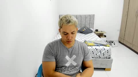 Evan online show from May 30, 8:33 am