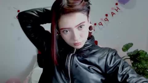 Evanssa lx online show from September 17, 6:53 pm